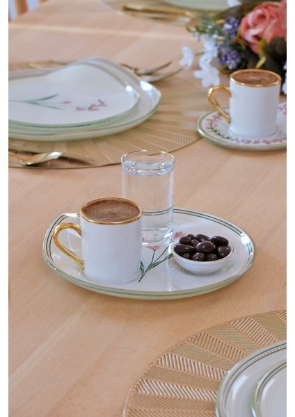 Beyaz Cam Keyiflik Kahve Takımı, Şık ve Zarif Tasarımıyla Sofralarınıza Güzellik Katıyor fırsatları