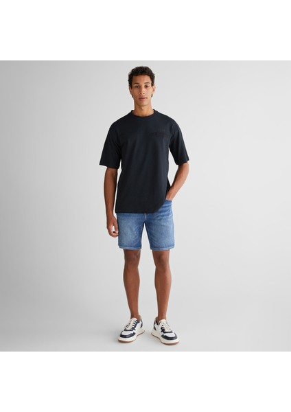 Erkek Siyah Relaxed Fit Bisiklet Yaka Logolu T-Shirt modelleri