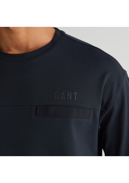 Erkek Siyah Relaxed Fit Bisiklet Yaka Logolu T-Shirt indirimleri