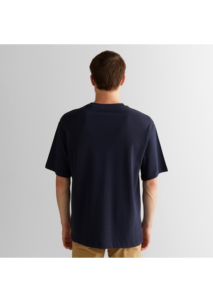 Erkek Lacivert Relaxed Fit Bisiklet Yaka Logolu T-Shirt fiyatları