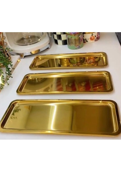 Altı Adet Gold Renk Uzun Tepsi, Şık ve Kullanışlı Mutfak Aksesuarı