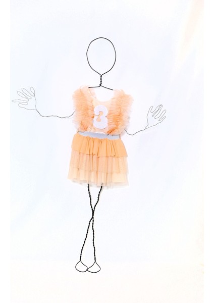 Pembe Somon Yaş Konsept Etek Üst, Şık ve Rahat Kombin Önerisi modelleri