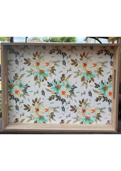 Bej Ahşap Kulplu Desenli Şık Tepsi, Zarif ve Kullanışlı Ev Dekorasyonu Ürünü