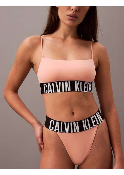 Calvın Kleın Hıgh Leg Thong Külot indirimleri