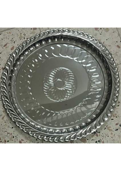 Şık 47CM Çelik Sini Tepsi, Gümüş Renk, Modern ve Dayanıklı Tasarım