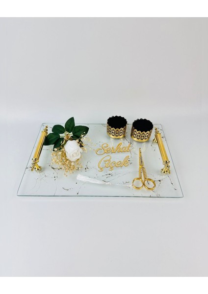 Bej Gold Desenli Şık Söz Tepsisi, Zarif ve Kullanışlı Dekoratif Ürün