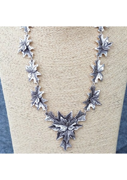 Yaprak Şekilli Kadın Kolye Gümüş Kaplama Ayarlanabilir El Yapımı Kadın Kolye modelleri