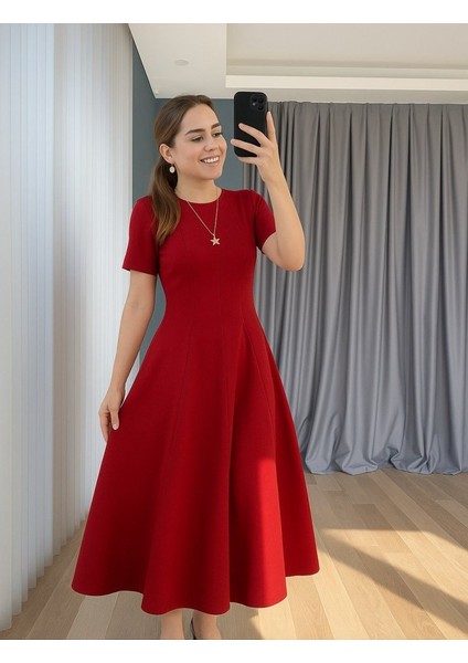 Kadın Kısa Kollu Bisiklet Yaka Maksi Boy Ithal Krep Elbise