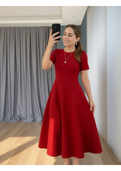 Kadın Kısa Kollu Bisiklet Yaka Maksi Boy Ithal Krep Elbise modelleri
