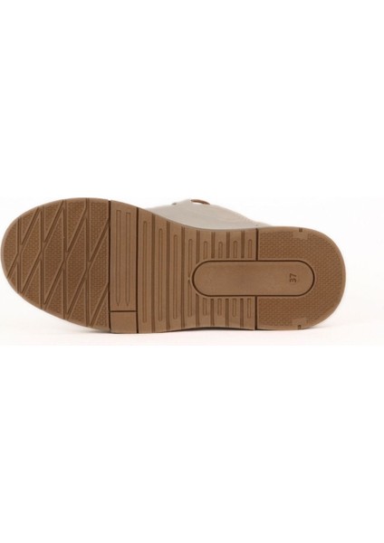 Krem Deri Kadın Spor Ayakkabı 16WA8211 16WA8211 indirimleri