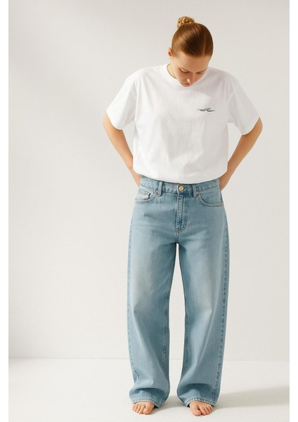 Protect The Local Baskılı T-Shirt modelleri