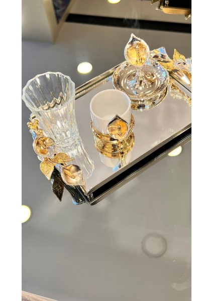 Şık Gümüş Kahve ve Fincan Tepsisi Seti, Zarif ve Kullanışlı Tasarım