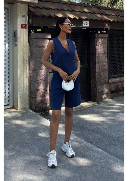 Vera Kadın Lacivert Bermuda Şortlu Takım – Yazlık Rahat Tasarım modelleri