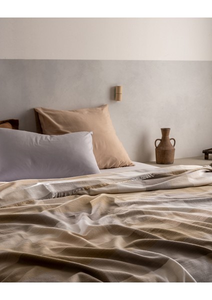 Grignols Çift Kişilik Pamuklu Yatak Örtüsü - Bej modelleri