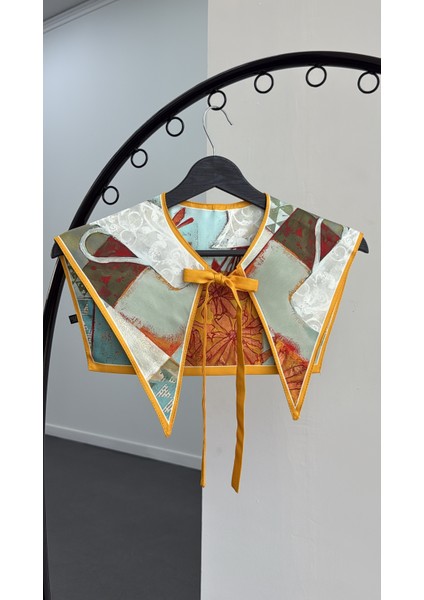 Space Etnik Desen Esintili Yaka Fular