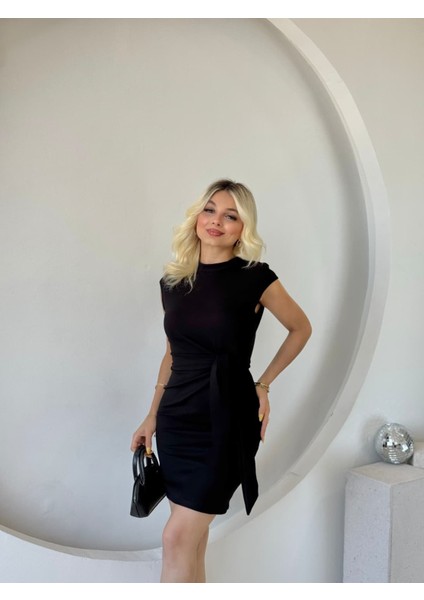 Kadın Kısa Kap Kollu Bisiklet Yaka Belden Bağlamalı Modal Mini Elbise
