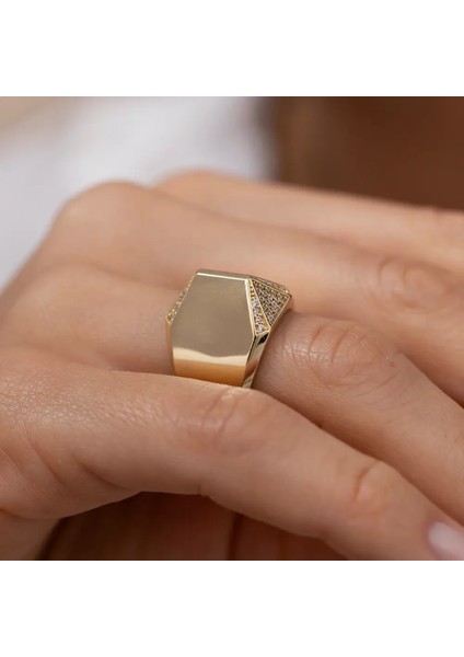 Taşlı Tasarım Altın Yüzük modelleri