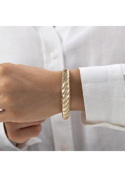 Nisera Bou Altın Kelepçe