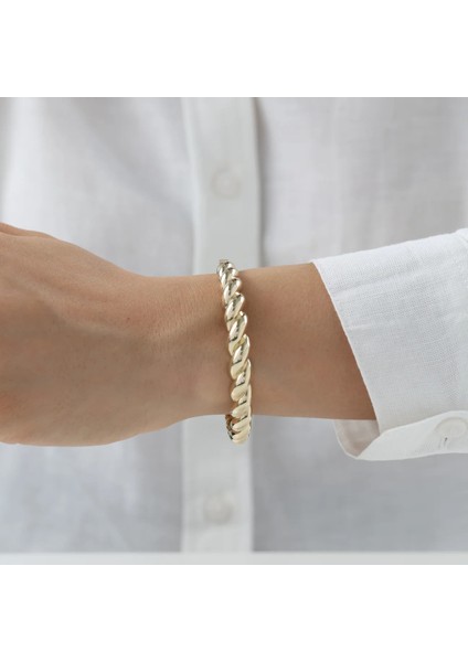 Nisera Astriva Kalın Burgu Altın Kelepçe