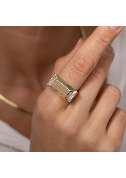 Kare Tasarım Altın Yüzük fiyatları