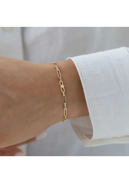 Nisera Ataç Minimal Yıldız Altın Bileklik