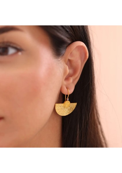 Nisera Helia Altın Küpe