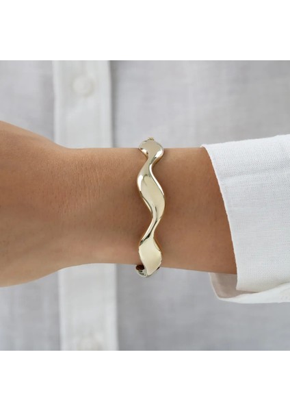 Nisera Zantara Tasarım Altın Kelepçe