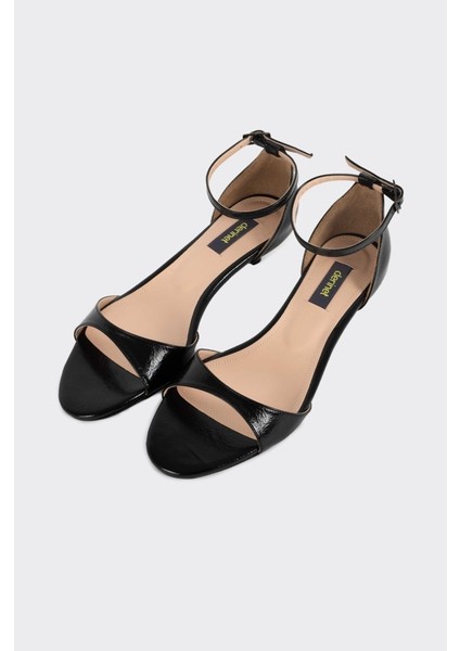 Kısa Topuklu Kadın Abiye Ayakkabı fiyatları