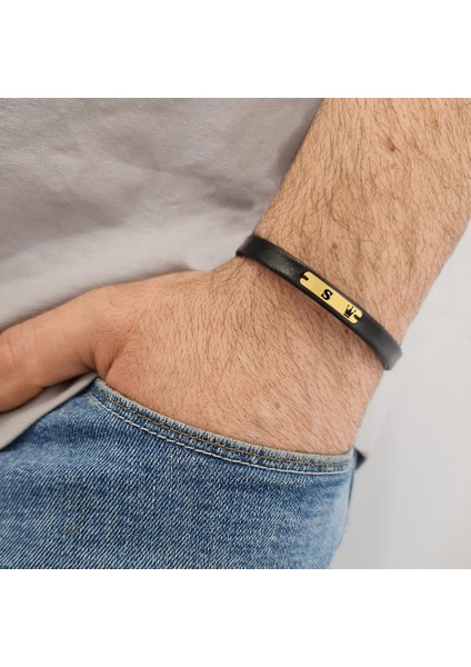 14 Ayar Plakalı Altın S Harfine Özel Hakiki Siyah Derili Taç Motifli Hediye BILEKLIK-581HARF