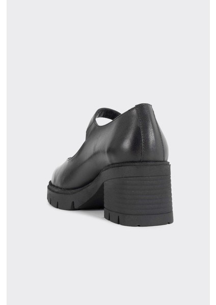 Günlük Hakiki Deri Topuklu Kadın Ayakkabı modelleri