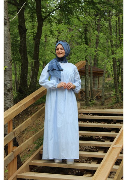 Çizgili Fırfırlı Elbise