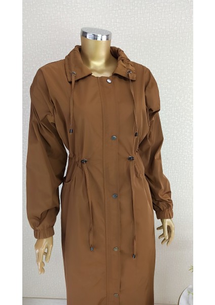 5205 Önü Fermuarlı ve Kçıt Çıt Detaylı Cepli Beli Büzgülü Kolu Lastikli Trençkot Qks Trençkot $23-10# fiyatları