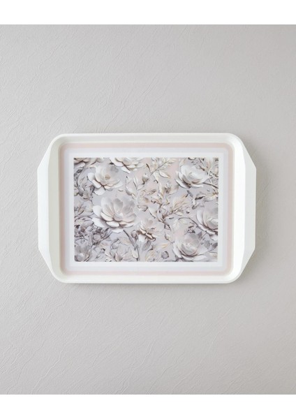 Kaydırmaz Pp Tepsi 39X30 cm Krem, Dayanıklı ve Şık Mutfak Gereçleri