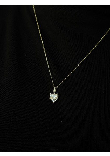 Altın Kaplama 925 Ayar Gümüş Kalp Kesim Taşlı Yıldız Detaylı Kolye