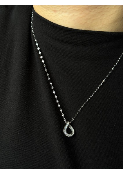 925 Ayar Gümüş Baget Taşlı Damla Figürlü Aynalı Zincir Kolye