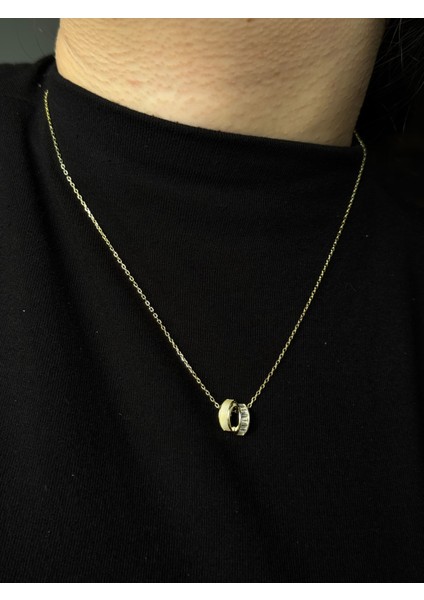 Altın Kaplama 925 Ayar Gümüş Çift Yarım Halka Motifli Sedefli & Baget Taşlı Kolye