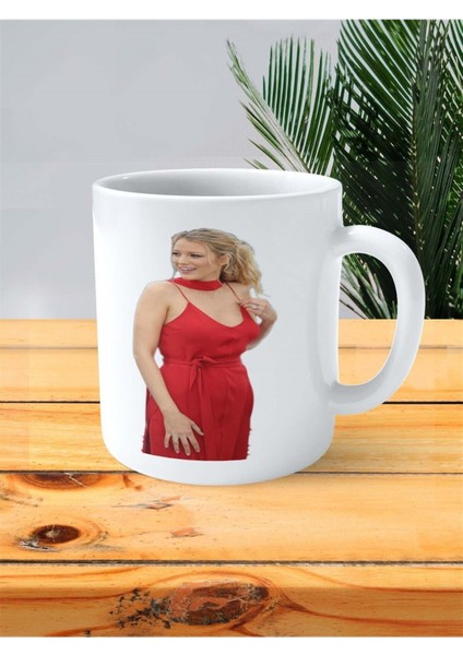 Blake Lively Baskılı Kupa Bardak Kişiye Özel Model 4