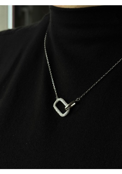 925 Ayar Gümüş Iç Içe Geçmiş Oval Halkalar Zincir Kolye