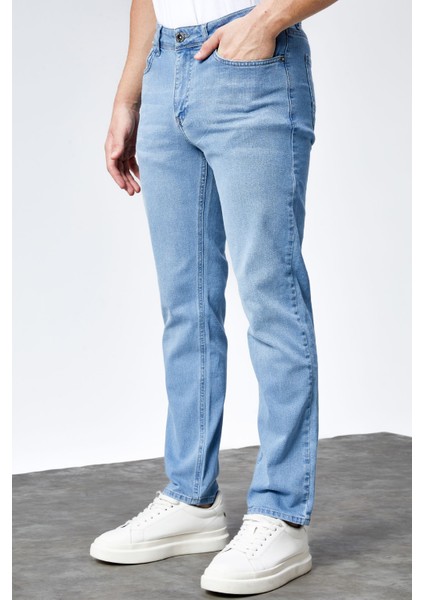 Erkek Ricardo Buz Mavi Taşlamalı Regular Fit Likralı Jean Kot Pantolon indirimleri