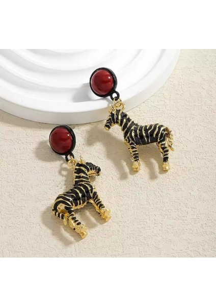 Altın Renk Kırmızı Taşlı Renkli Mineli Sallantılı Zebra Küpe fiyatları