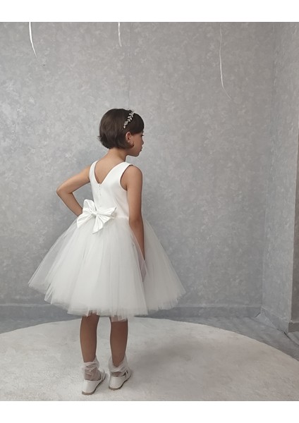 Kız Çocuk Ada Model Abiye Beyaz Elbise modelleri