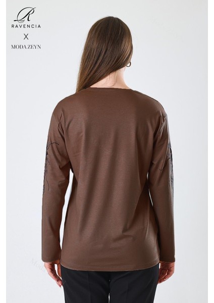 Kadın Orta Yaş ve Üzeri Viskon Çiçek Desen Taşlı Işlemeli Likralı Kahverengi Anne Penye Bluz modelleri