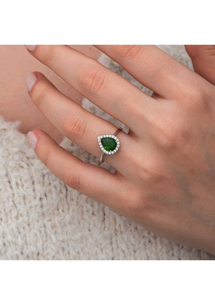 Gümüş Damla Zümrüt Taşlı Kadın Yüzük SL12650 fırsatları
