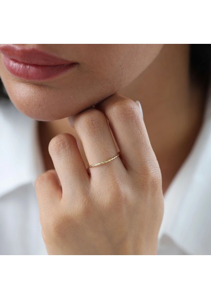 Nisera Frigg Minimal Altın Yüzük fiyatları