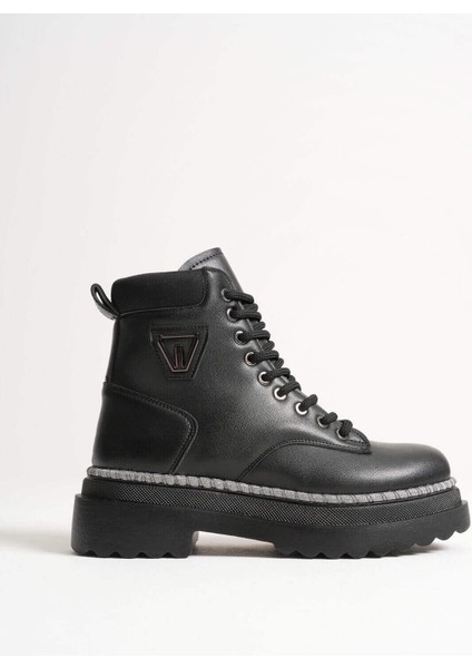 Fiora Kadın Kışlık Kalın Tabanlı Siyah Bot