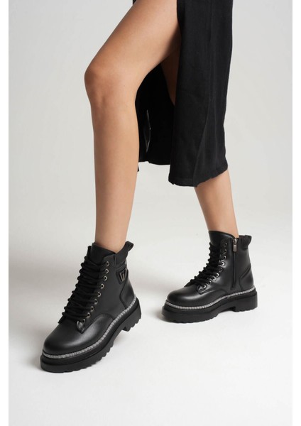 Fiora Kadın Kışlık Kalın Tabanlı Siyah Bot indirimleri