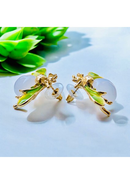 Yeşil Renk Mineli Mercan Taşlı Altın Renk Çivi Kilitli Arı Küpe fiyatları