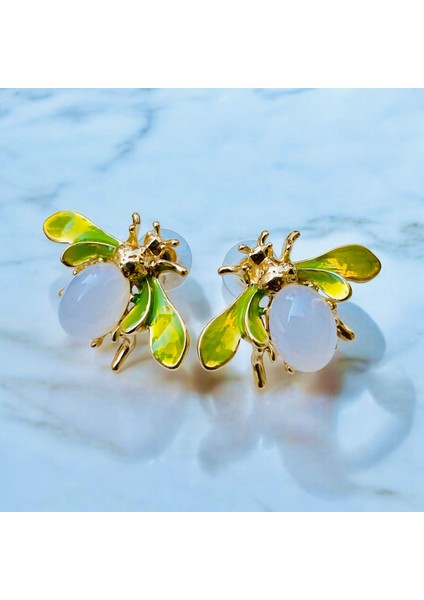 Yeşil Renk Mineli Mercan Taşlı Altın Renk Çivi Kilitli Arı Küpe indirimleri