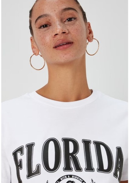 Kadın %100 Pamuk Beyaz Florida Baskılı T-Shirt 2731 modelleri