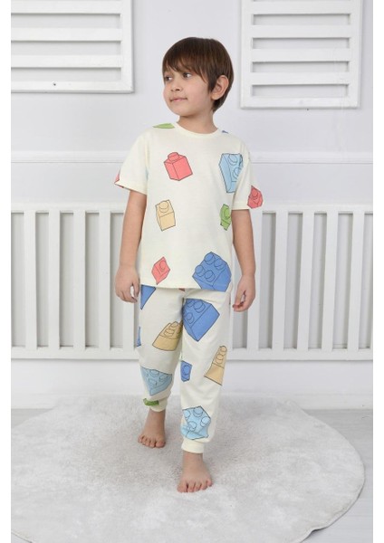 Renk Blokları Desenli Çocuk Pijama Takımı fiyatları